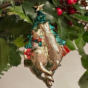 1980's AJC Cats and Christmas Tree Holiday Brooch